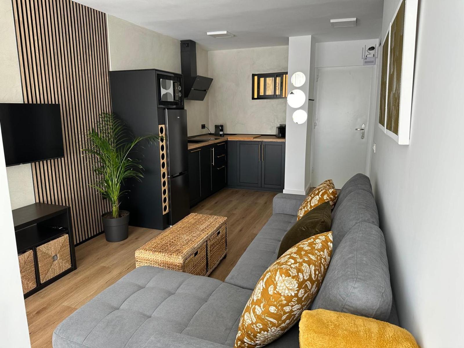 Apartment Iris 25